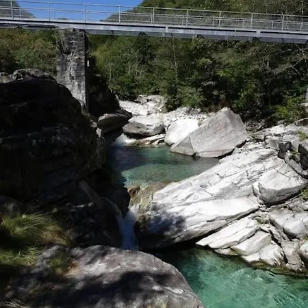 Rustico Ca Laura Chalet Brione (Verzasca)